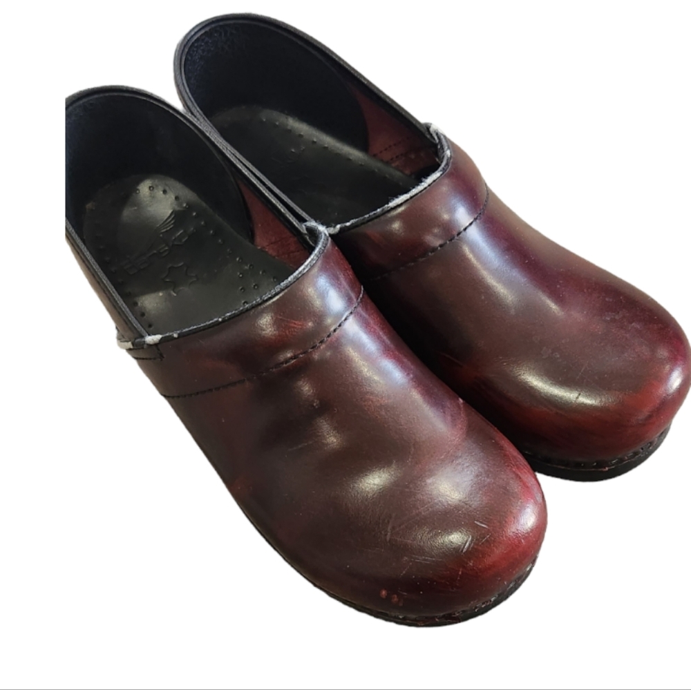 Dansko Professional Brown leather clog slip on shoes
